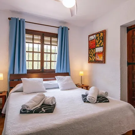 Canari Villa *